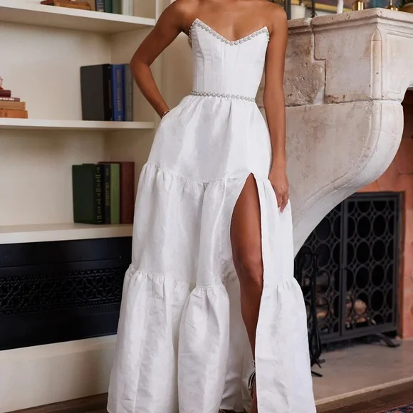 V. Chapman Vivian Dress White Brocade - Picture 1 of 4